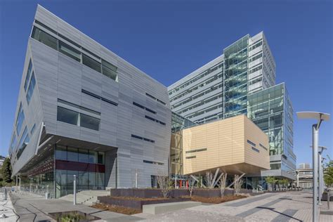 is ohsu non profit|Building a University .